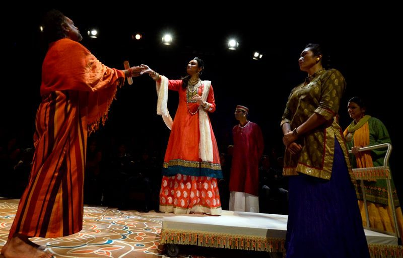 Charandas Chor production photo