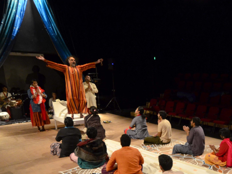 Charandas Chor production photo